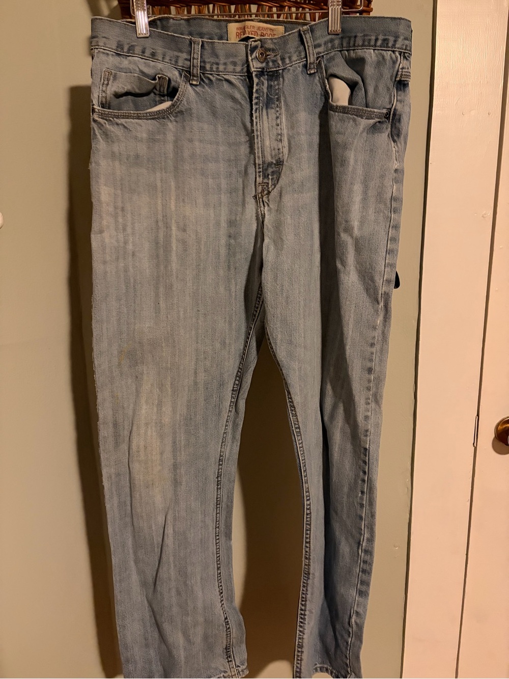 Wrangler Light Blue Straight Leg Men's Jeans